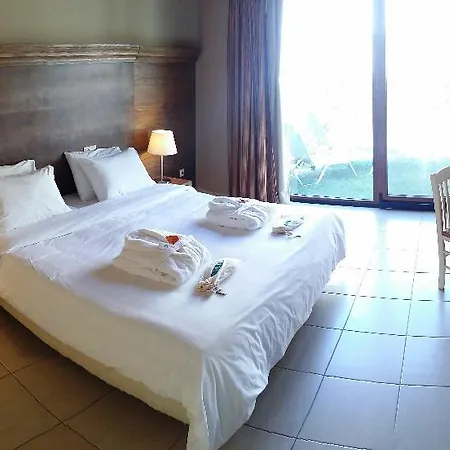 Szálloda Valley Village 3*